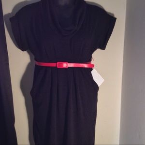 New nor worn belted dress top with belt & pockets